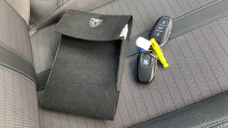 Peugeot 208 1.2 PureTech 100 Allure Premium + 5dr Petrol Hatchback